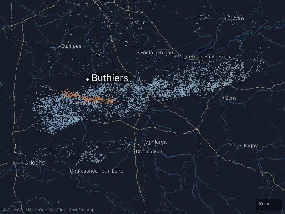 Karte der Blitze bei Buthiers am Freitag, 12. Juli 2024