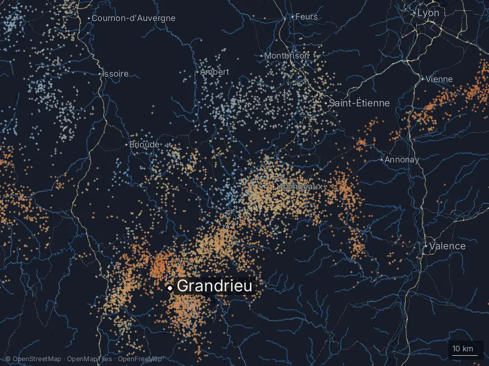 Karte der Blitze bei Grandrieu am Freitag, 10. Juli 2026
