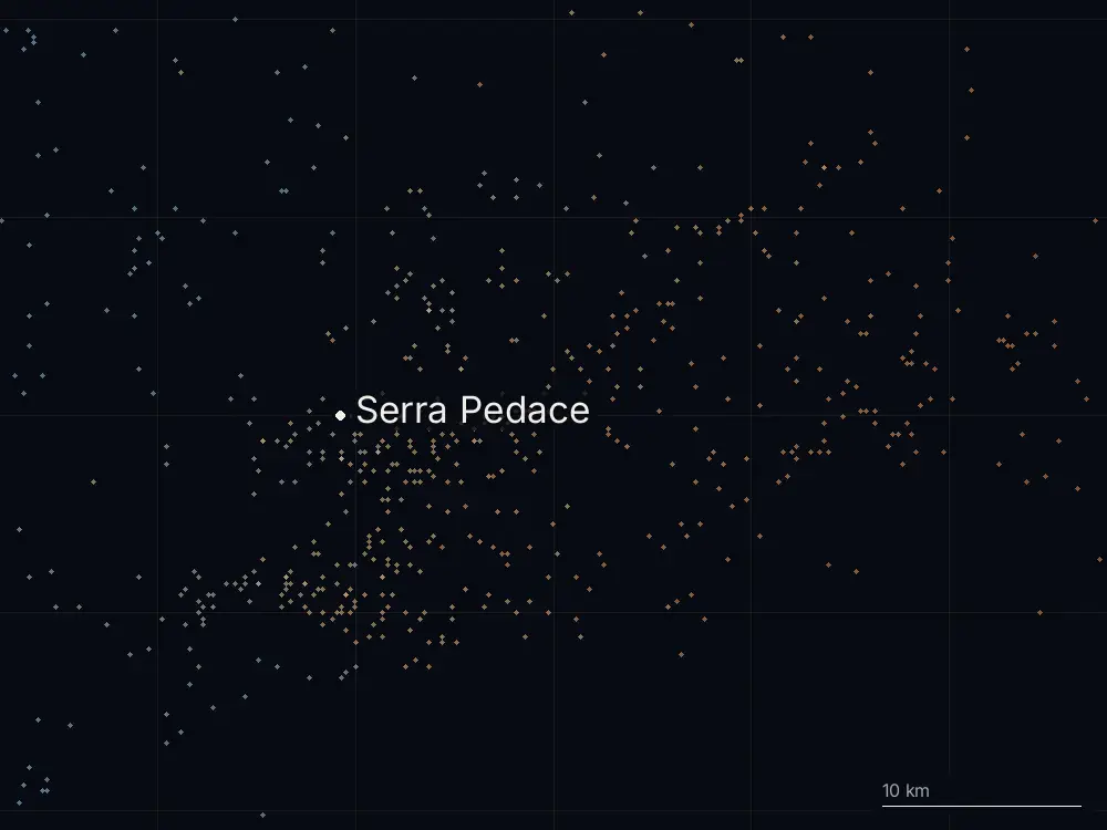 Karte der Blitze bei Serra Pedace am Montag, 27. Juli 2026