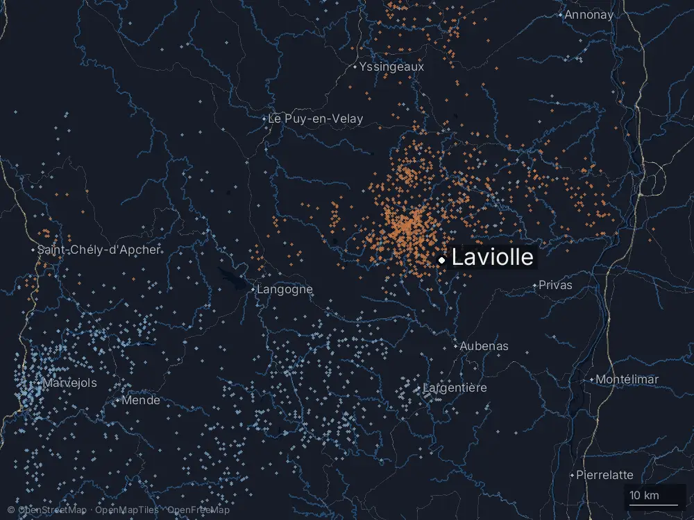 Karte der Blitze bei Laviolle am Montag, 10. August 2026