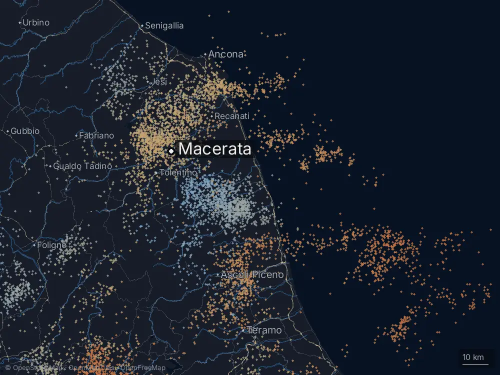 Karte der Blitze bei Macerata am Montag, 17. August 2026