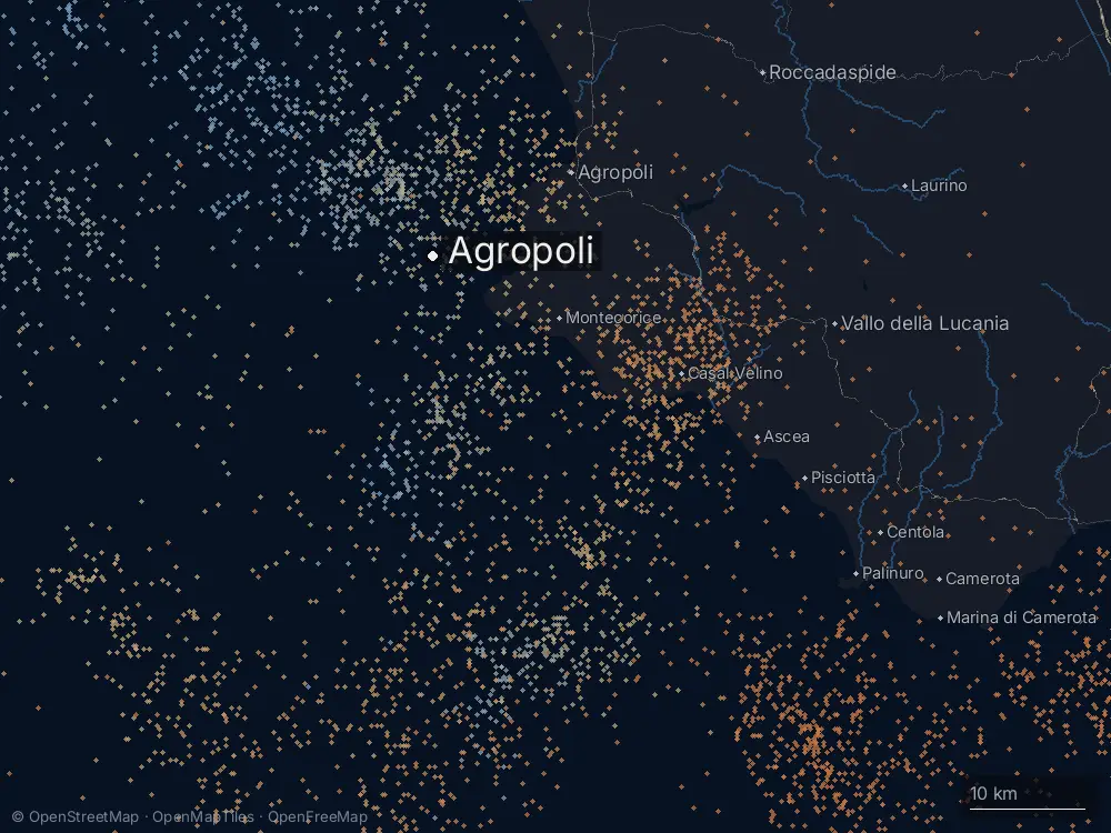 Karte der Blitze bei Agropoli am Dienstag, 18. August 2026